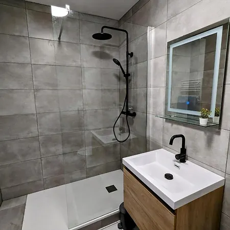 Apartment Grand Proche De La Gare.